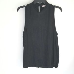 Chelsea 28 black sleeveless top
